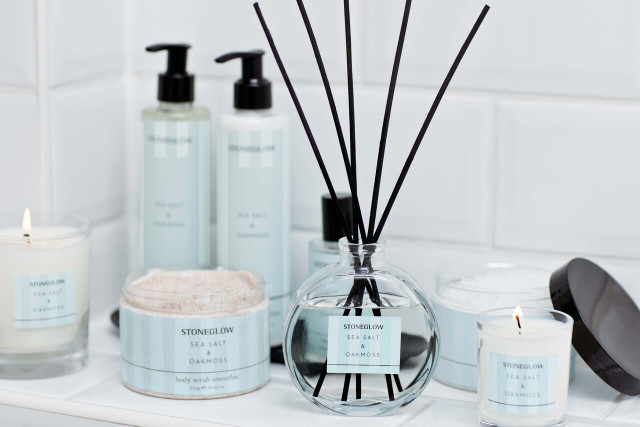 Stoneglow Modern Classics - Sea Salt & Oakmoss - Scented Reed Diffuser Large 460ml