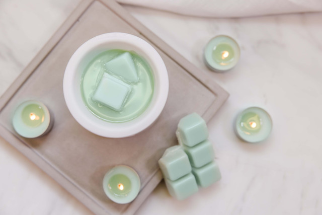 Stoneglow Modern Classics - Sea Salt & Oakmoss Soy Wax Melt Bar 79 Grams