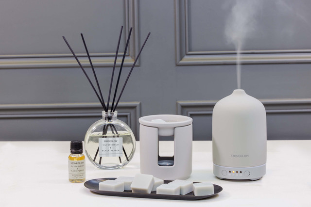 Stoneglow Modern Classics - Silver Birch & Black Pepper - Scented Reed Diffuser Refill 210ml