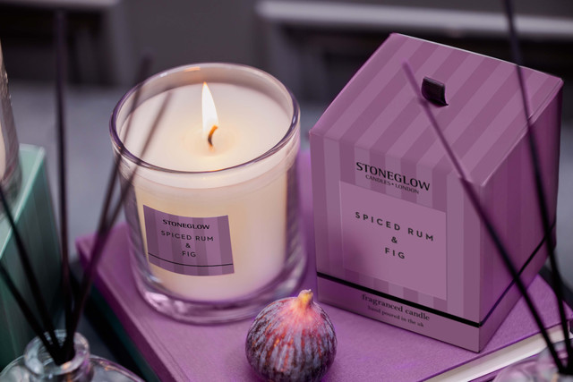 Stoneglow Modern Classics - Spiced Rum & Fig - Scented Candle - Boxed Tumbler (90 X 80mm)