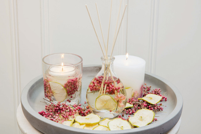 Stoneglow Nature's Gift - Apple & Pear Blossom - Scented Reed Diffuser 180ml