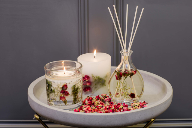 Stoneglow Nature's Gift - Red Rose - Scented Natural Wax Gel Candle Tumbler (120 X 100mm)