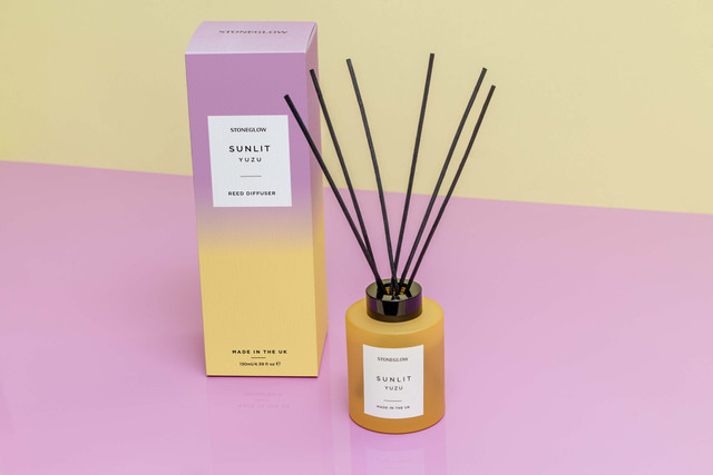 Stoneglow Sol - Sunlit Yuzu - Scented Reed Diffuser 130ml - Yellow Glass