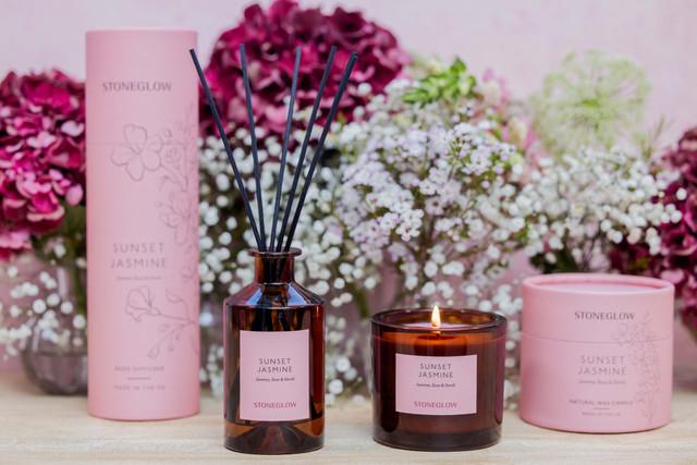 Stoneglow The Walled Garden - Sunset Jasmine - Jasmine | Rose | Neroli - Scented Natural Wax Candle Tumbler (79 X 89mm)