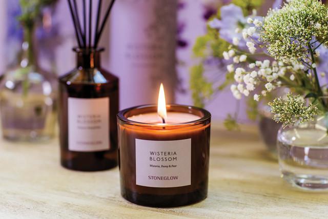 Stoneglow The Walled Garden - Wisteria Blossom - Wisteria | Peony | Pear - Scented Natural Wax Candle Tumbler (79 X 89mm)