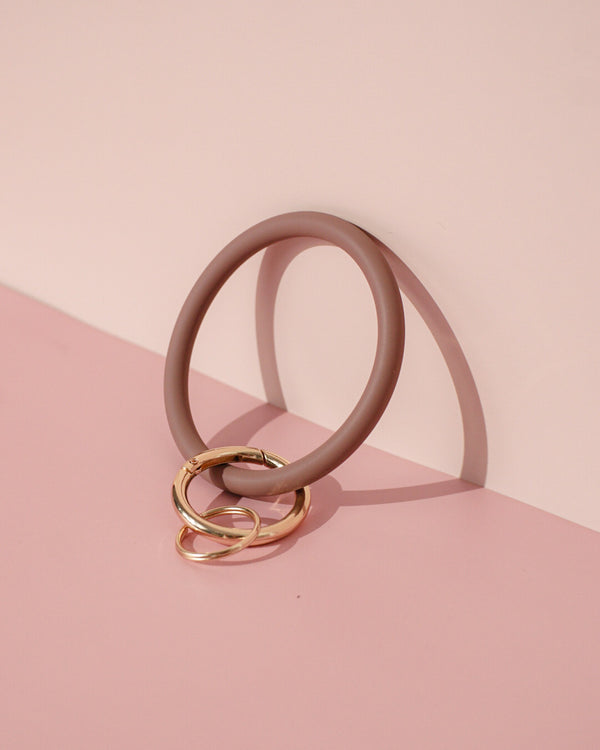 Store It Silicone Wristlet Keychain - Choco Chip