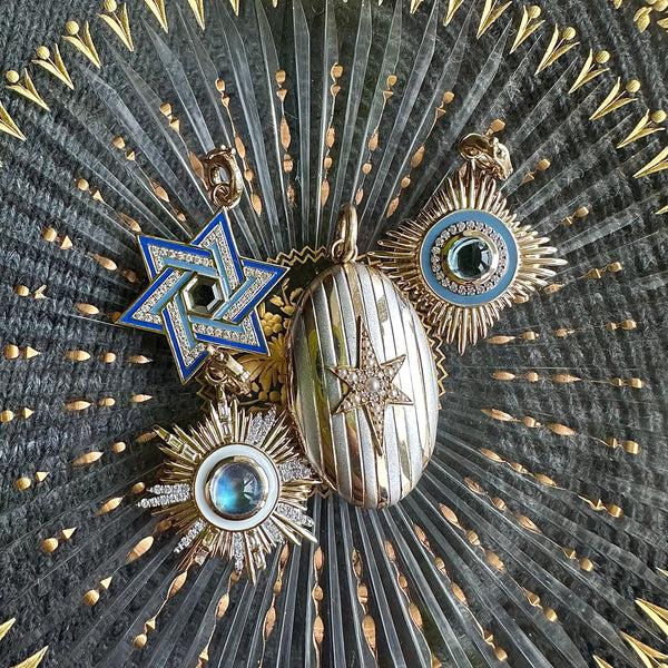 Storrow 14K Gold Moonstone Diamond & Enamel Victoria Medallion