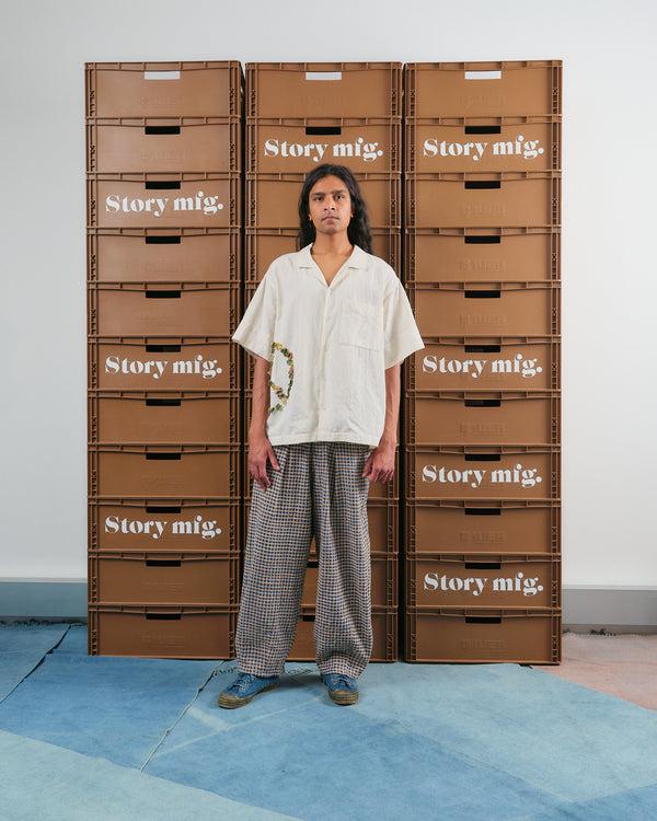 Story Mfg. Greetings Shirt SS - Ecru Peace