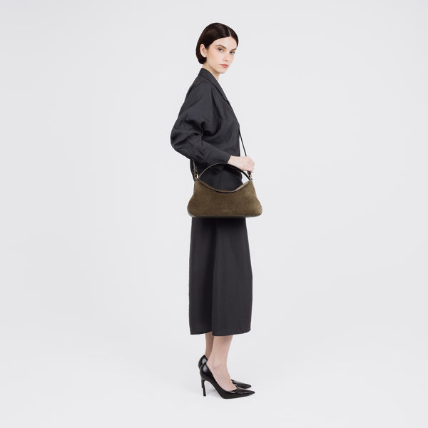 Stow East West Curve Bag