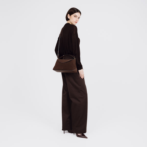 Stow East West Curve Bag
