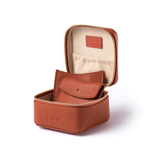 stow Hester Essentials Case