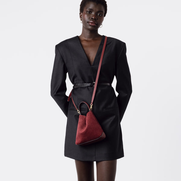 Stow Mini Curve Leather Crossbody Strap