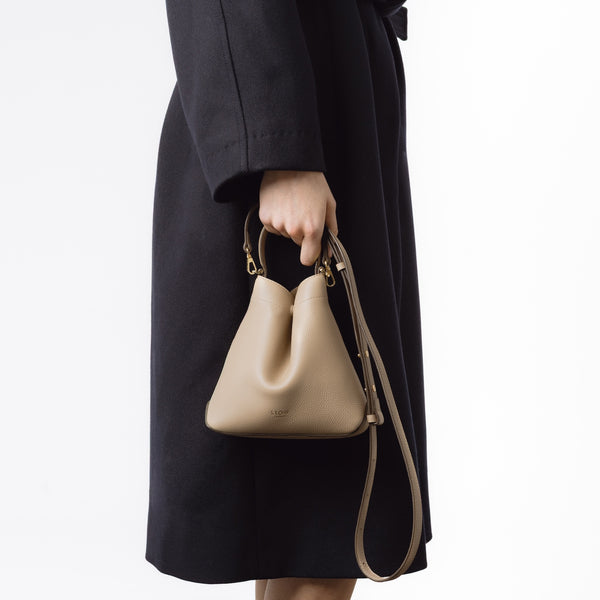 Stow Mini Curve Leather Crossbody Strap