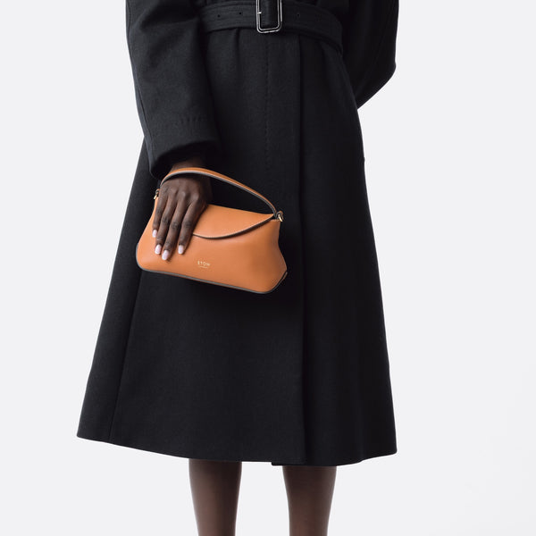 Stow Mini East West Curve Bag