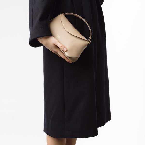 Stow Mini East West Curve Bag