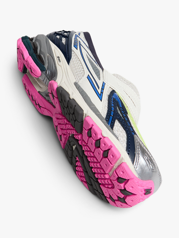 Stoy 1906 Shoes In Silver Metallic NB Navy And Pink Heat