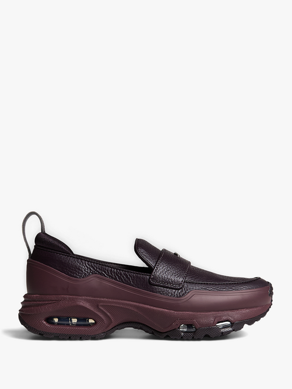 stoy Air Max Phenomena Sneakers in Burgundy Crush Metallic Silver