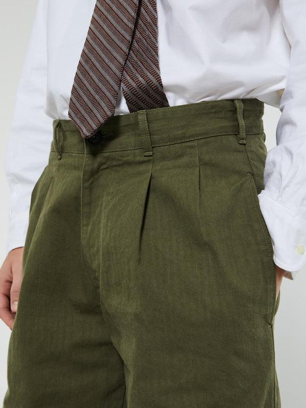 Stoy Double Pleated Herringbone Pants In Army Green