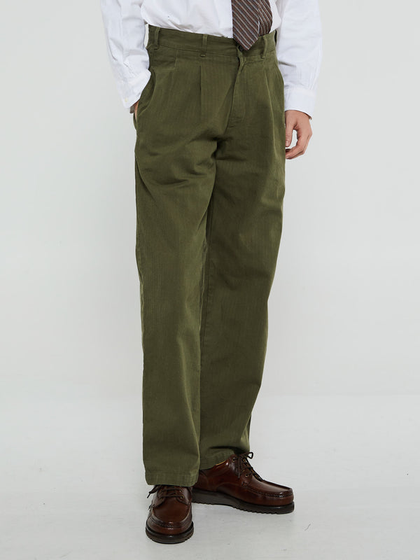 stoy Double Pleated Herringbone Pants in Army Green