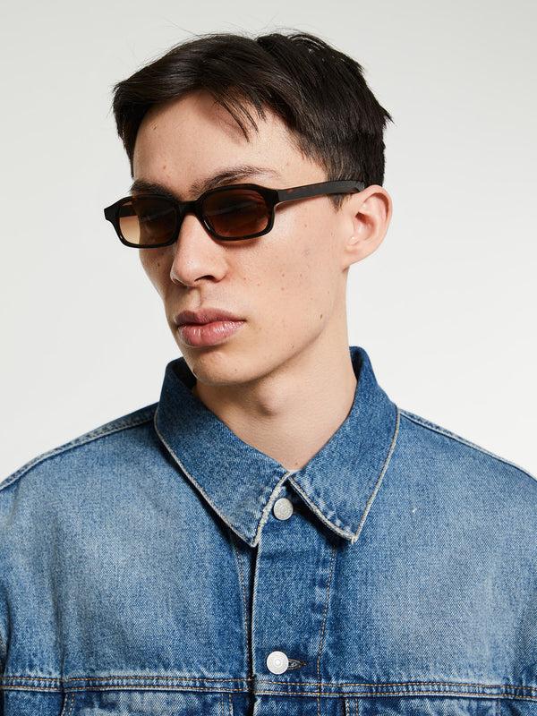 Stoy Hanky Sunglasses In Dark Tortoise And Brown Gradient