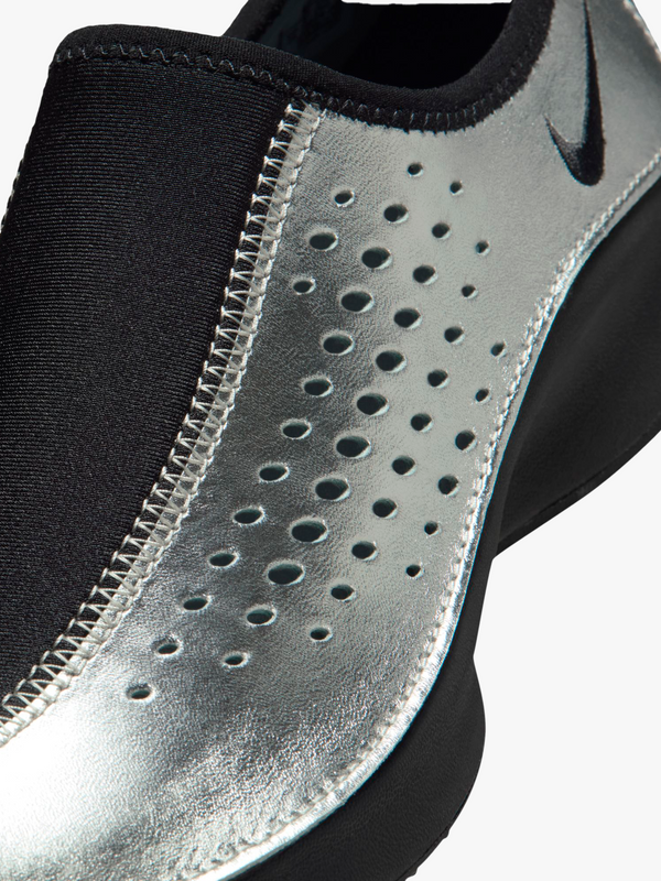 Stoy Nike Air Superfly Moc In Metallic Silver/Black