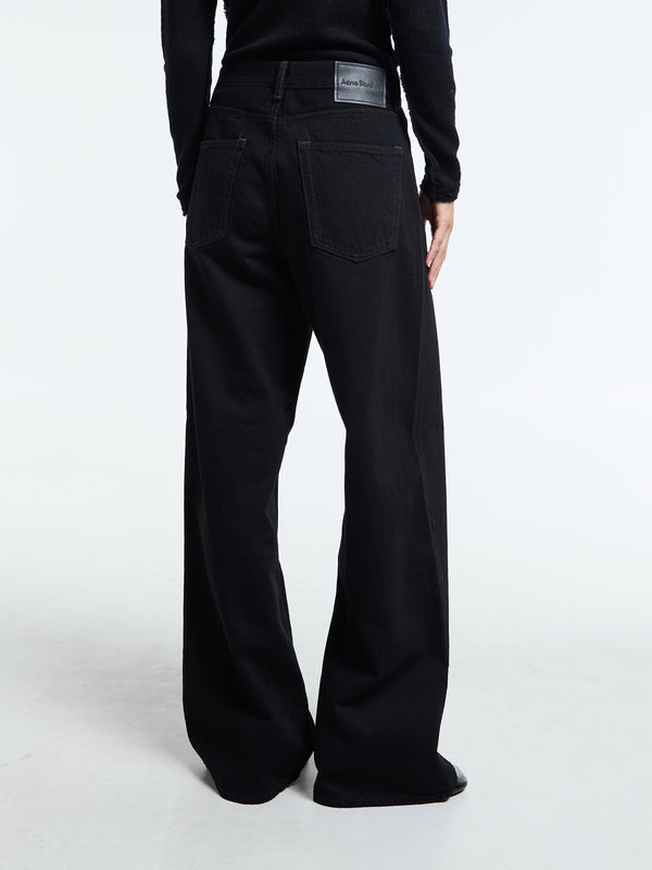 Stoy 1981U Loose Fit Jeans In Black