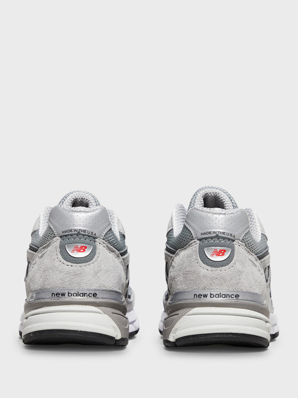 Stoy 990V4 Sneakers In Grey