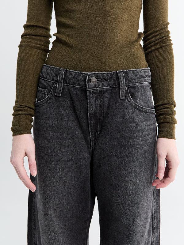 Stoy Baggy Dad Barrel Jeans In Reberl Edge Barrel