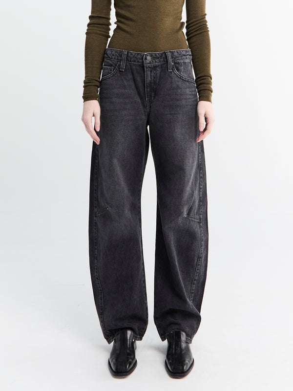 stoy Baggy Dad Barrel Jeans in Reberl Edge Barrel