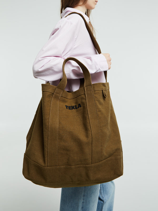 stoy Beach Bag in Olive