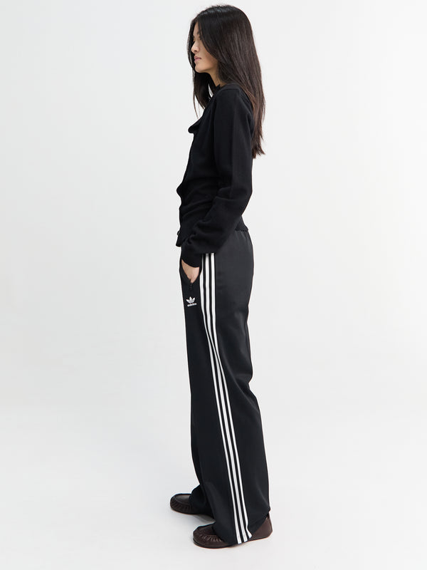 stoy Classic Track Pants in Black and White