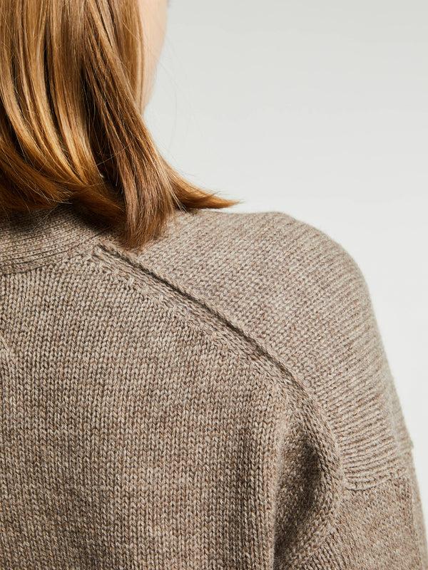 Stoy Cora Cardigan In Pure Soil