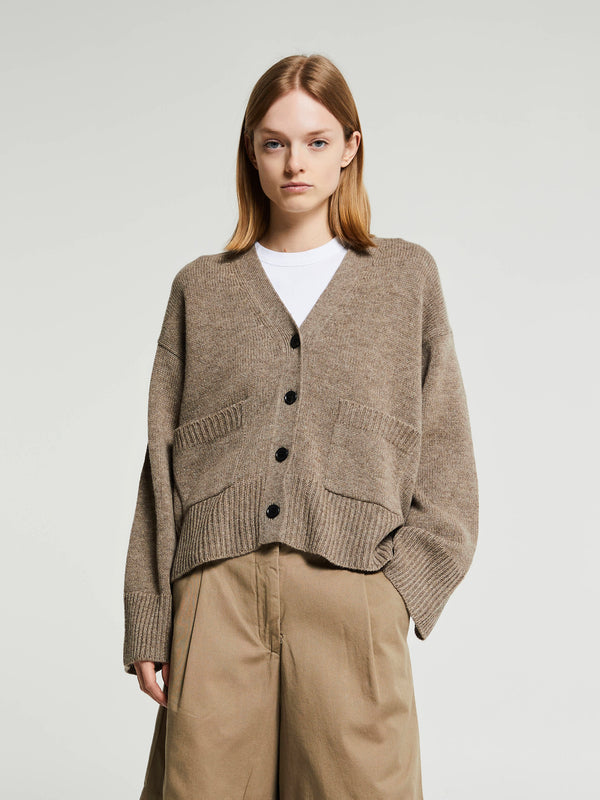 stoy Cora Cardigan in Pure Soil