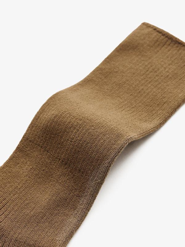 Stoy Cotton Rib Socks In Chestnut