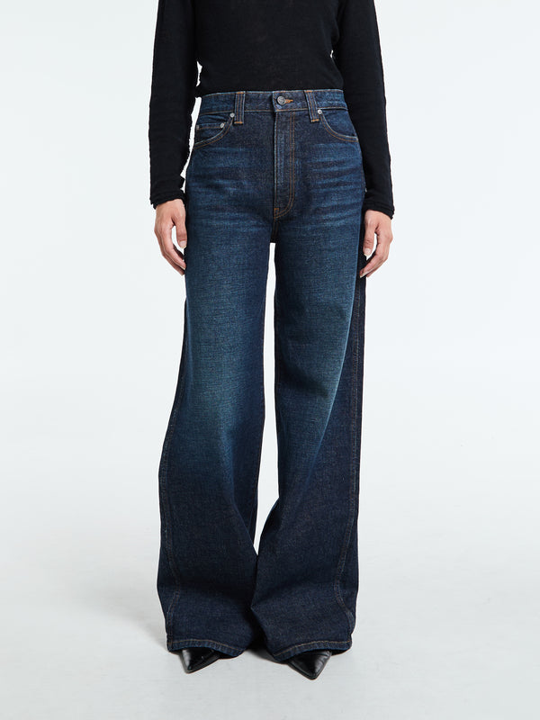 stoy Dane Jeans in Lansing