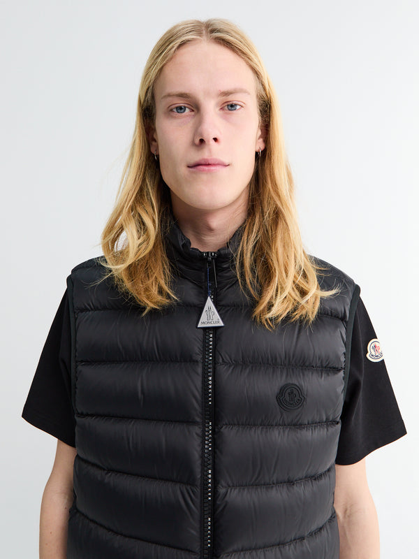 Stoy Deneb Gilet In Black