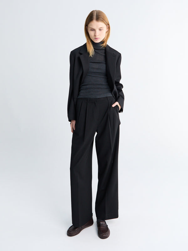 Stoy Double Pleated Slacks In Black