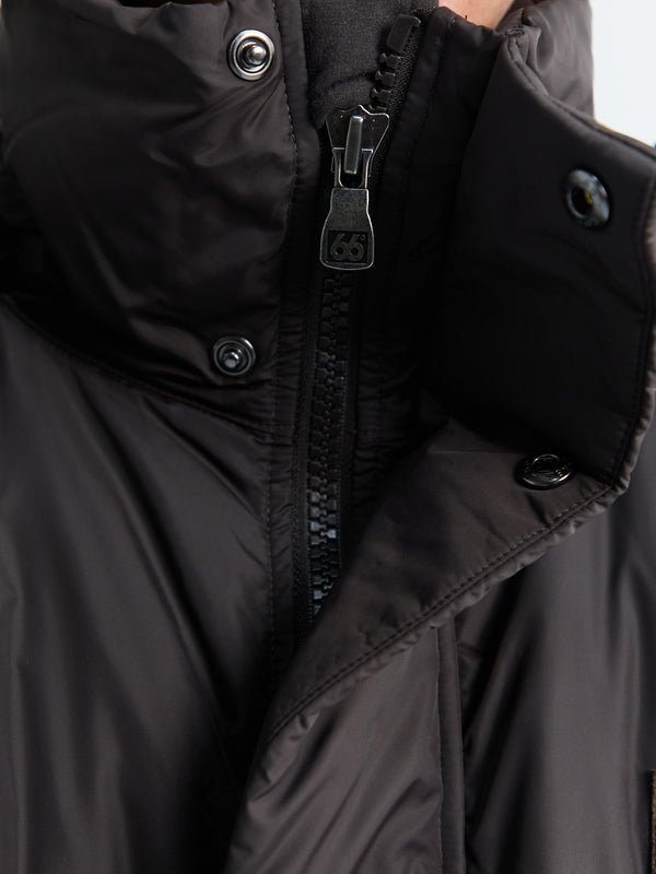 Stoy Dyngja Down Coat In Licorice