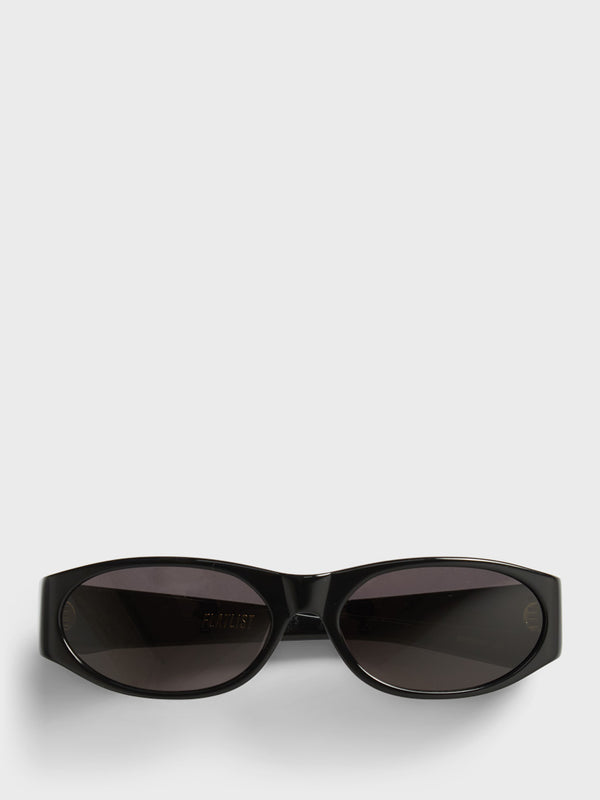 stoy Eddie Kyu Sunglasses in Black