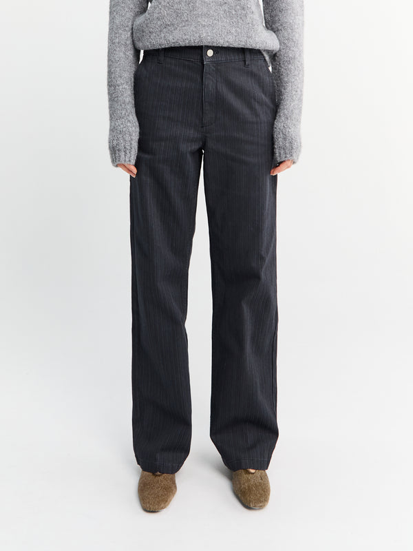 stoy Ensu Trousers in Grey