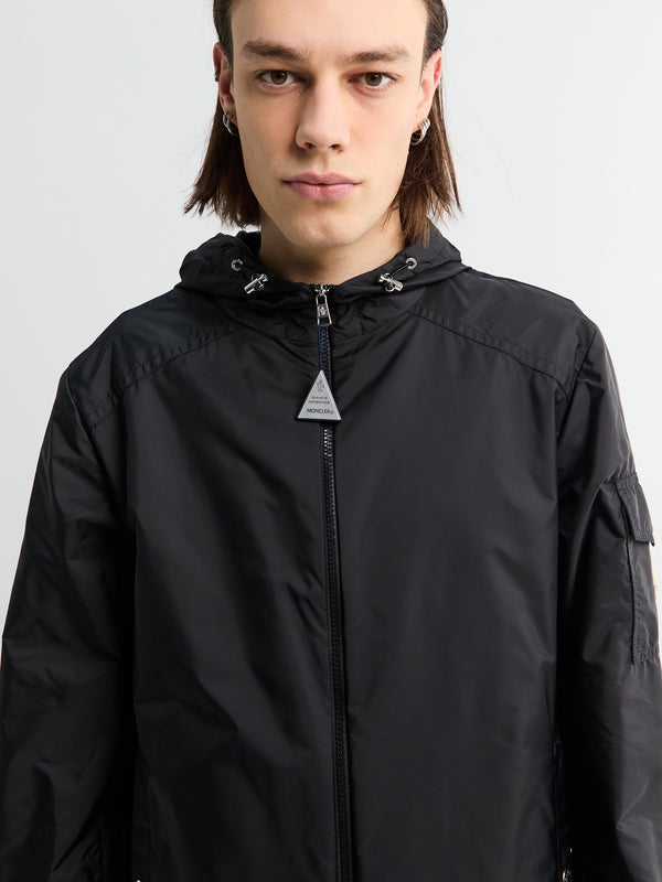 Stoy Etiache Hooded Rain Jacket In Black