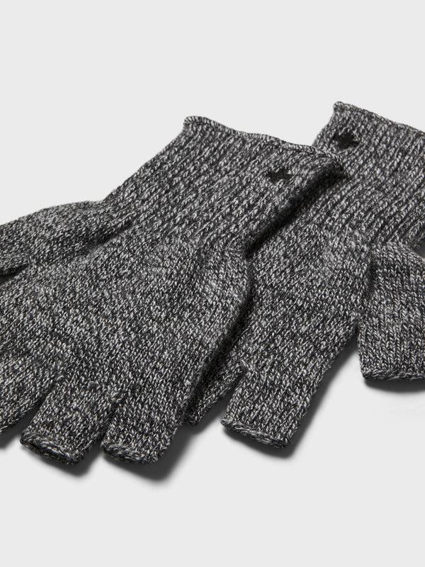 Stoy Fingerless Gloves In Grey