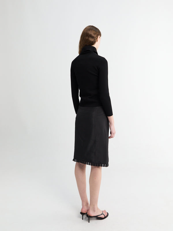 Stoy Fitted Polo Cardigan In Black