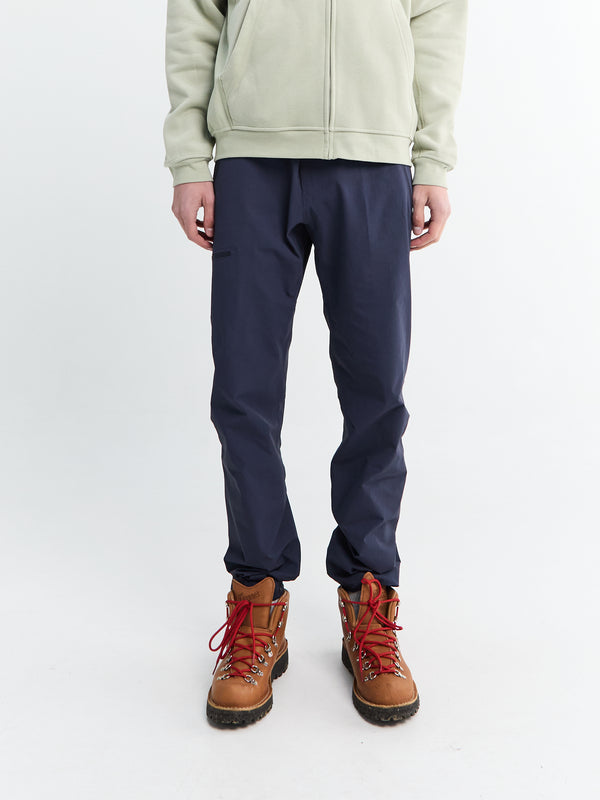 stoy Gamma Pant in Black Sapphire