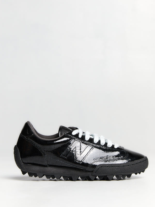 stoy Gator Sneakers in Black