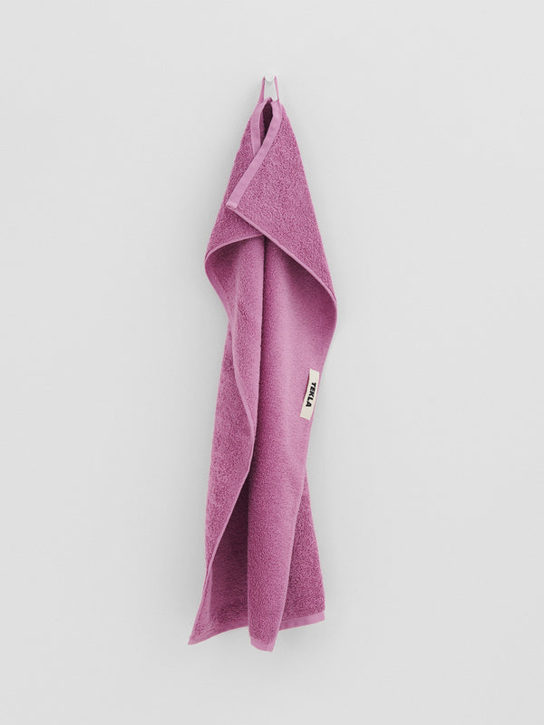 Stoy Hand Towel In Magenta