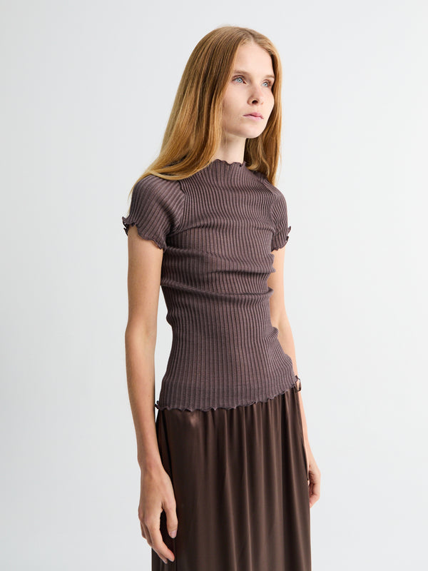 Stoy Lana Seta Operatino Top In Taupe