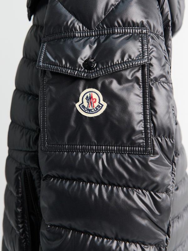 Stoy Lauros Hooded Short Down Jacket In Black