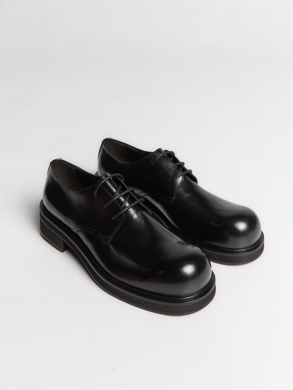 Stoy Leather Lace-up Shoes In Black