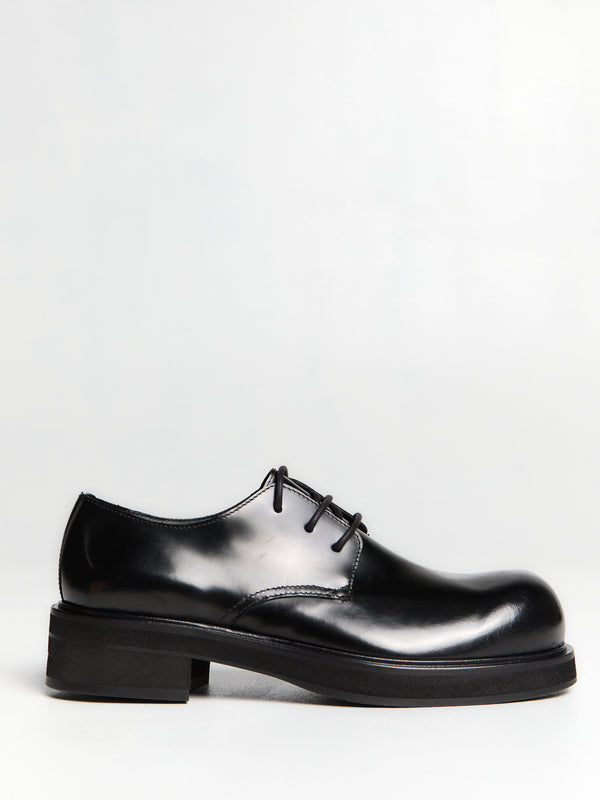 stoy Leather lace-up shoes in Black